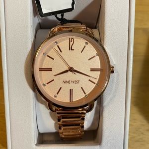 NEW Nine West Gold Watch ✨